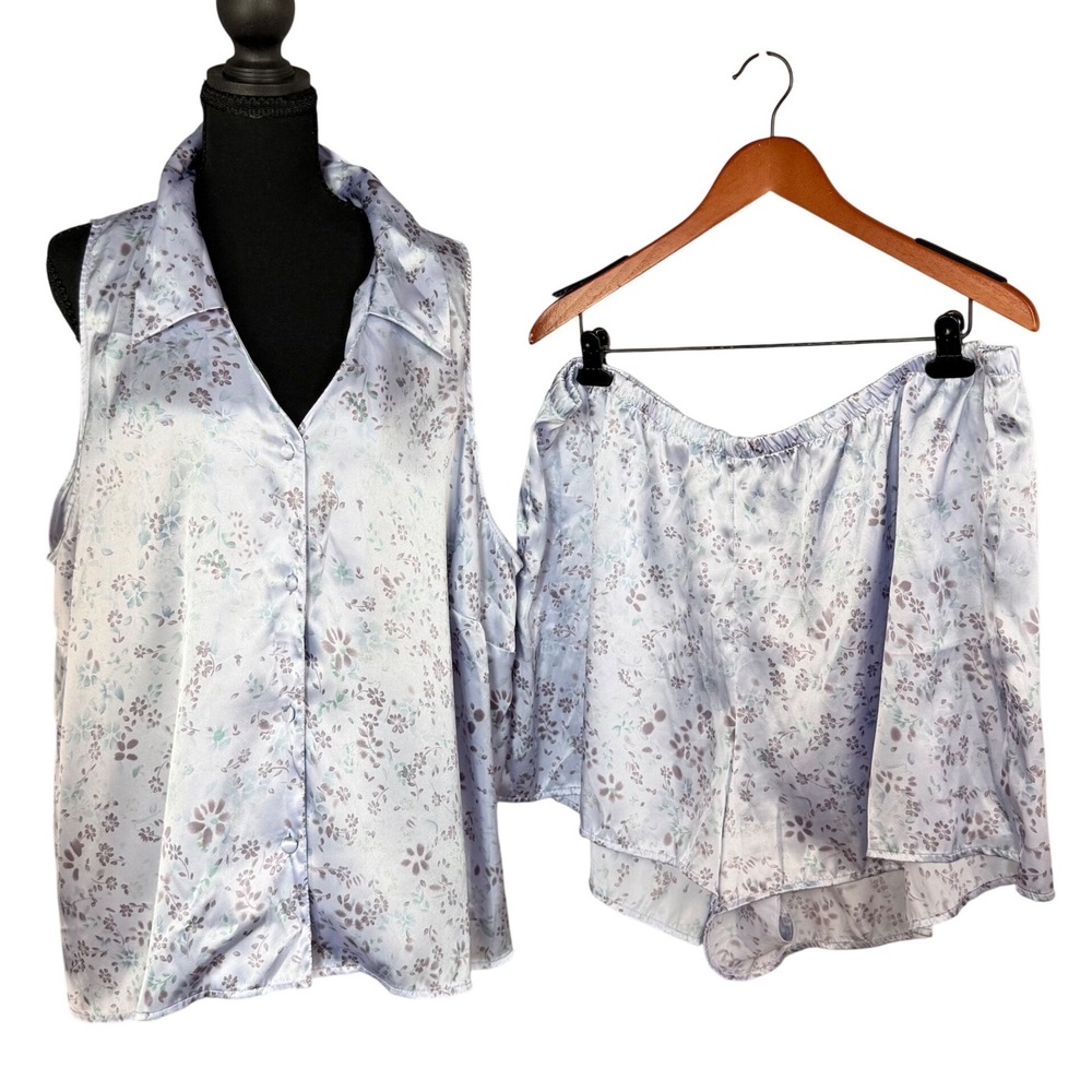 Cacique Satin Pajama Set Floral Sleeveless Top Shorts Purple Plus Size 26/28
